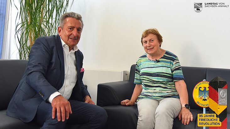 Zeitzeugin Monika Brudlewsky im Gespräch mit Landtagspräsident Dr. Gunnar Schellenberger.